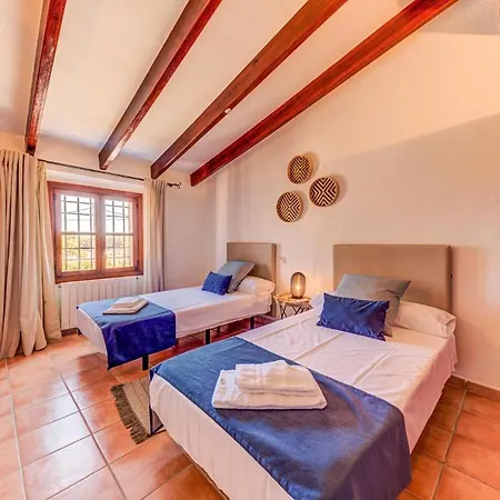 Font Xica Gran By Sealand *